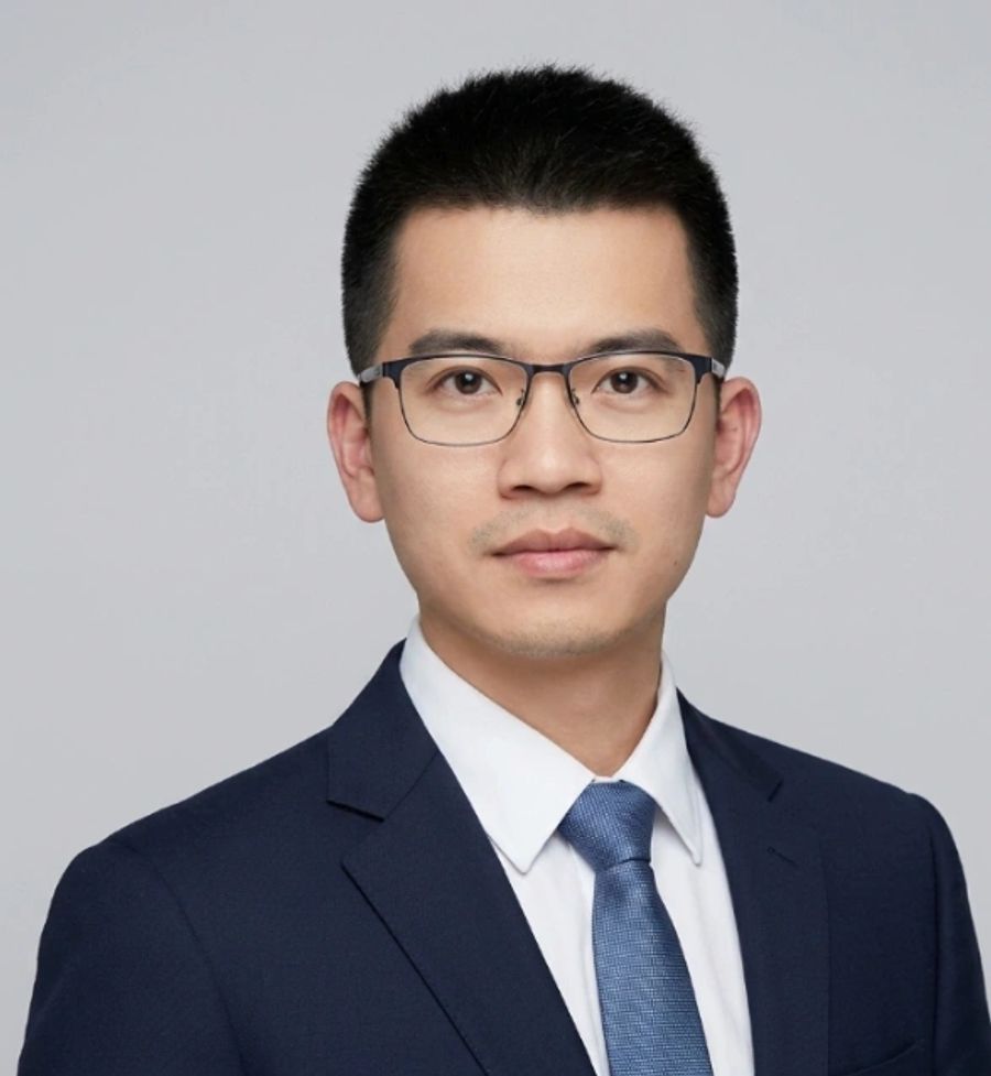 Nhat Long Do, Law Clerk